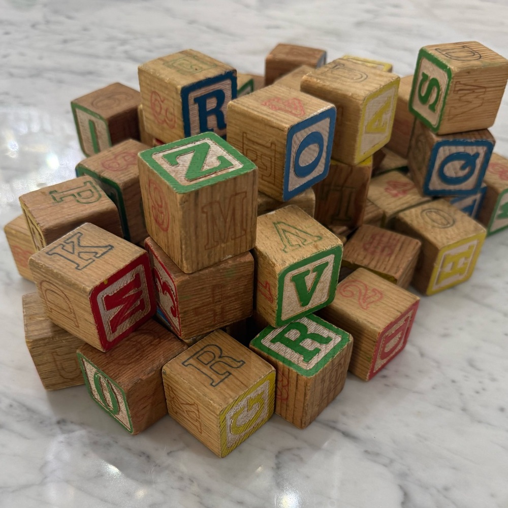 Playskool 1978 Colorful Alphabet & Number Wooden Blocks Large Lot of 62 - Picture 6 of 9